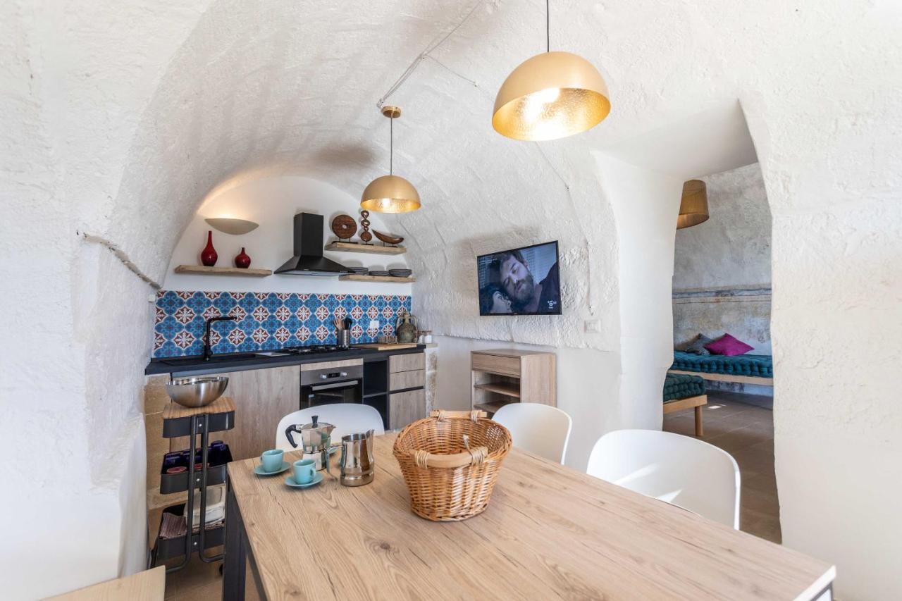 Dimora La Pinta '700 Apartment กัลลีโปลี ภายนอก รูปภาพ