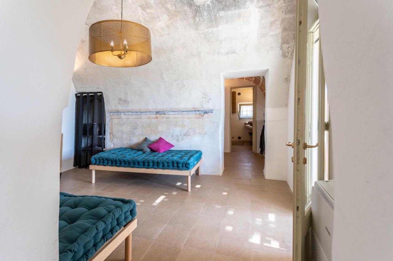 Dimora La Pinta '700 Apartment กัลลีโปลี ภายนอก รูปภาพ