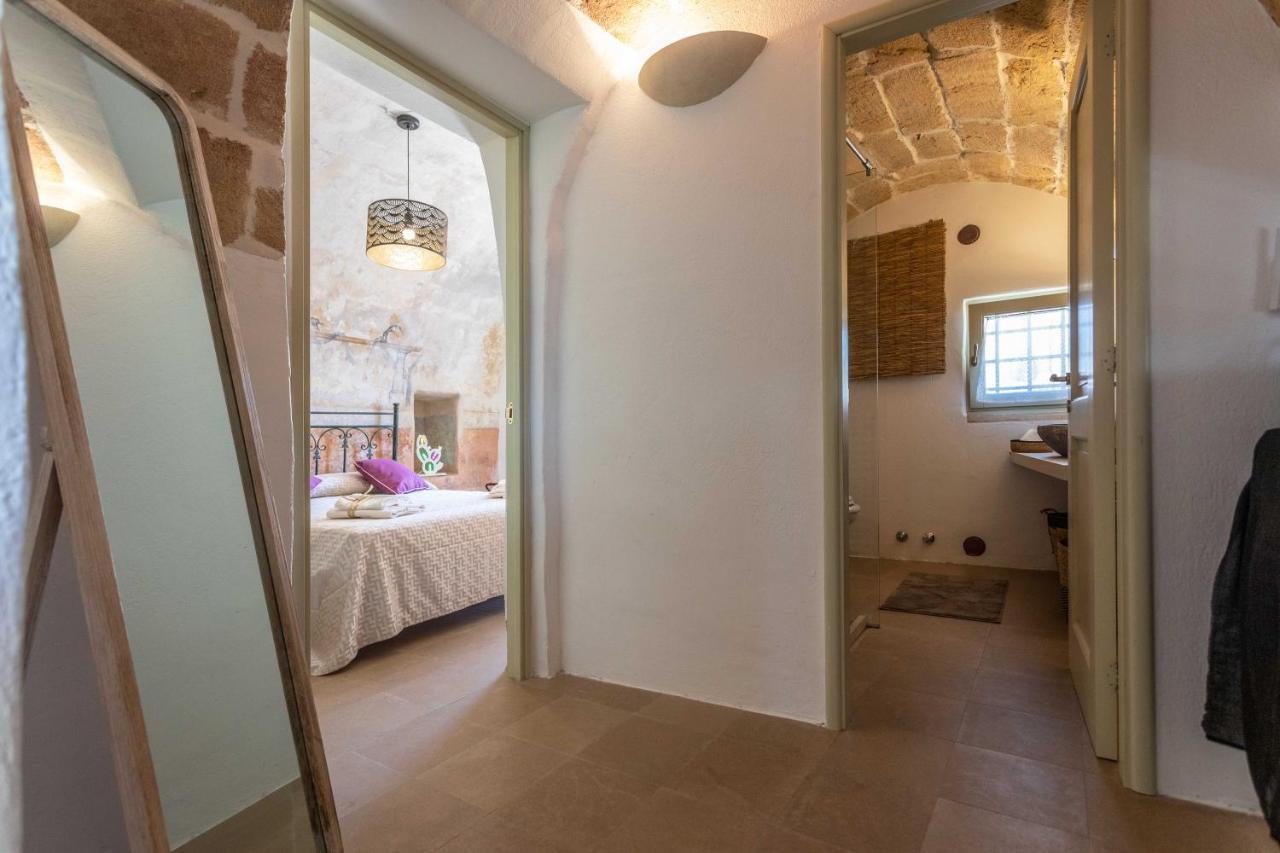 Dimora La Pinta '700 Apartment กัลลีโปลี ภายนอก รูปภาพ
